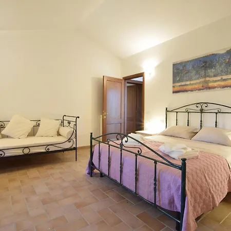 Nascarella * Casa Castalda